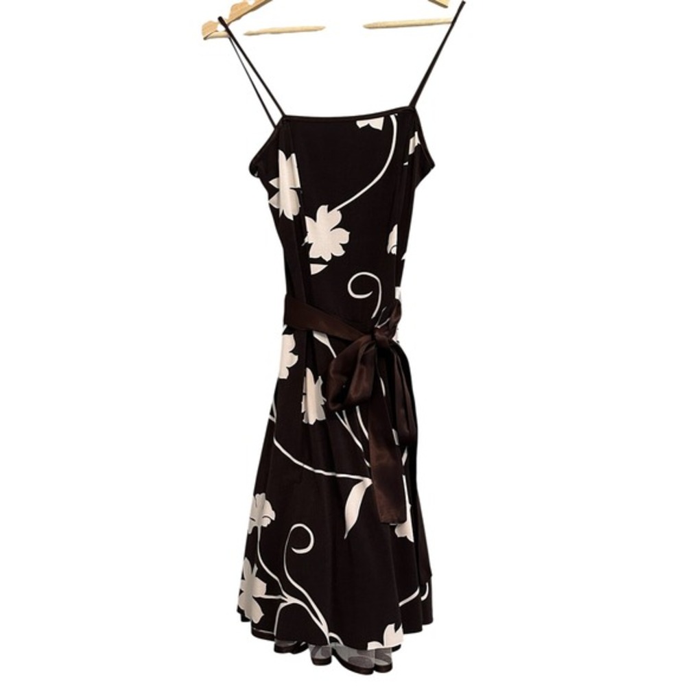 B. Smart Floral Fit & Flare‎ Dress Women Small Brown White Satin Tie Tulle Hem